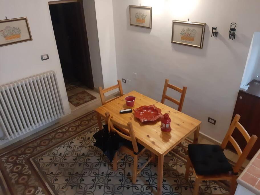 Appartamento Centralissimo Mottola Bagian luar foto